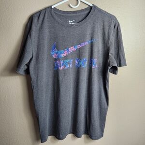 Nike Mens |M| Dark Gray Tropical Graphic Just Do It Graphic Athletic Cut Tee